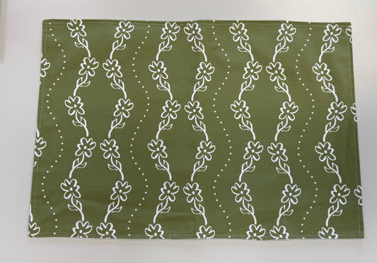 Placemat in Jardim do Mar Green - Britt's Funky Stitch x Ceae Shop