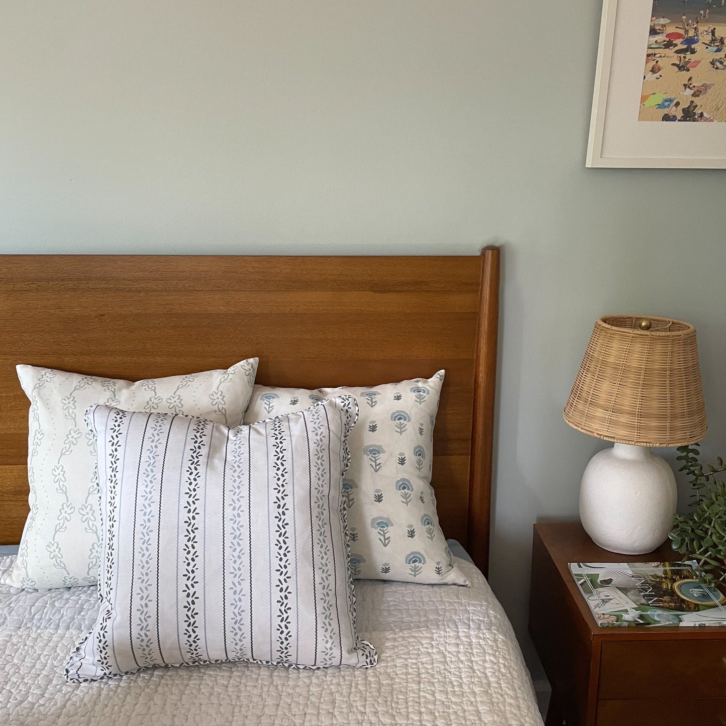 20x20" Pillow in Falling Petals, Blue